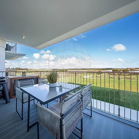 Bayline - Sea View